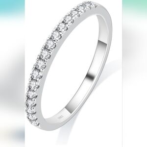 Moissanite ring size 8 Sterling silver